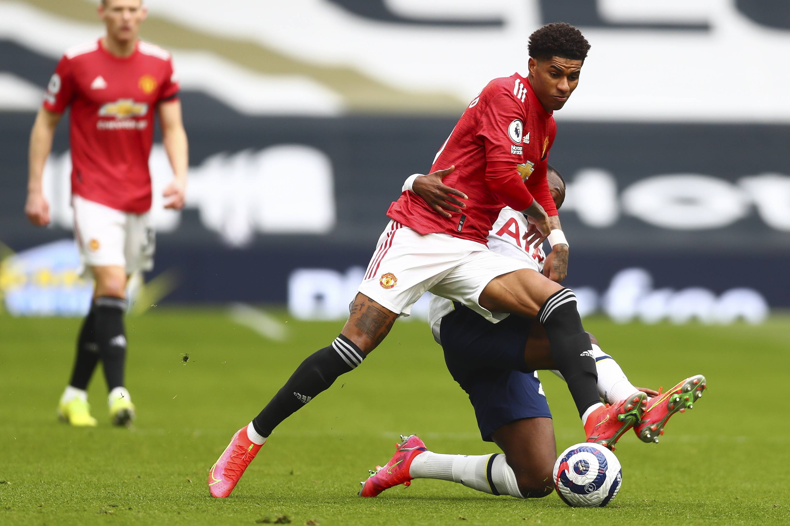 界排名超越 界排名超越