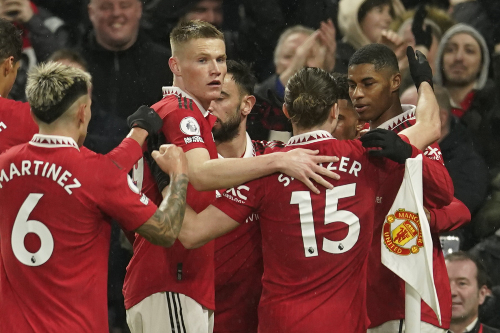 佩佩在球场 佩佩在球场